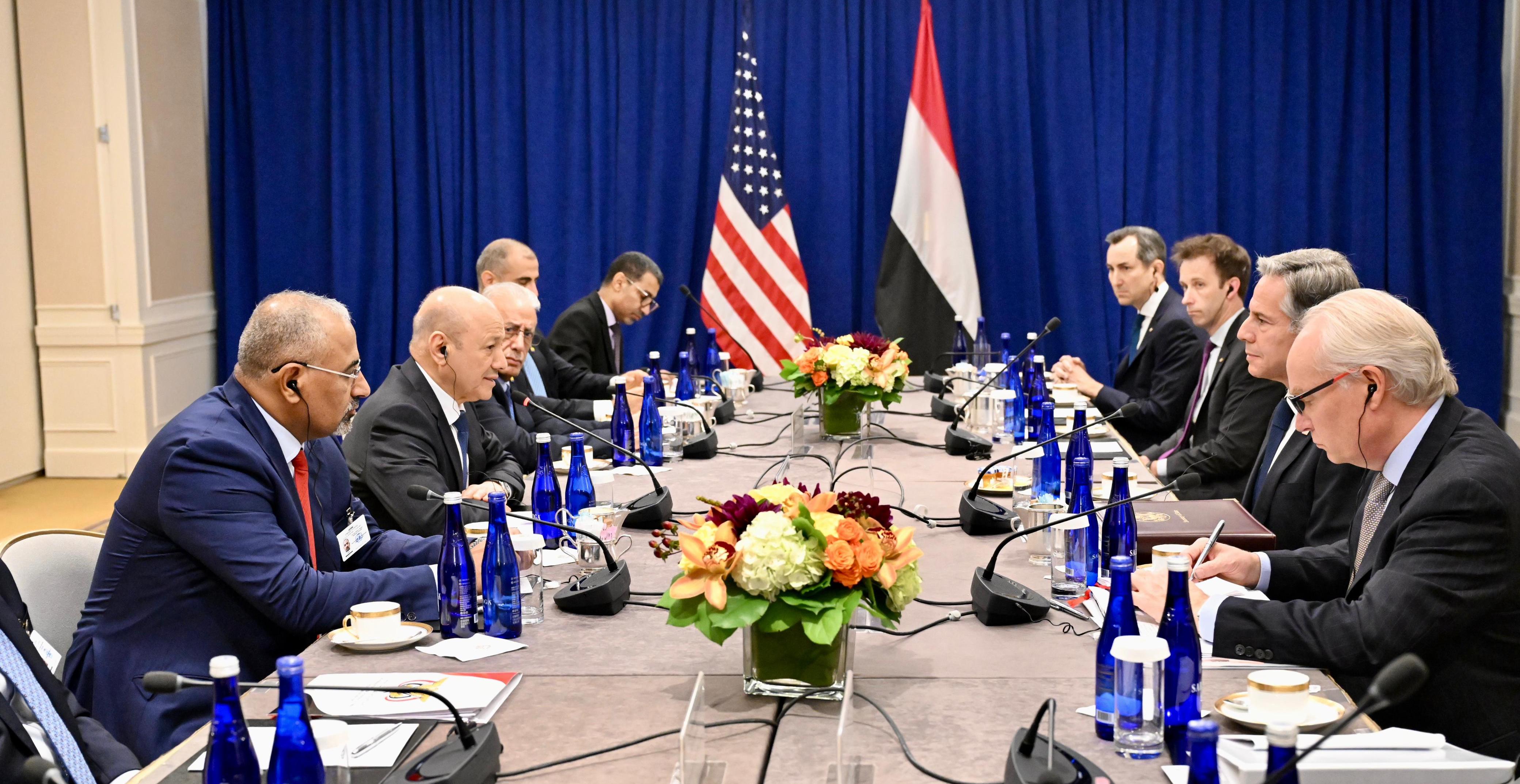 New York: The PLC discusses with Blinken the peace process in Yemen