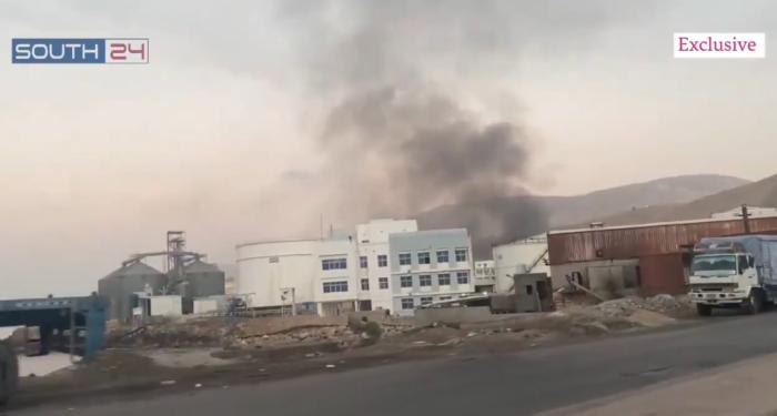 السعودية تعتدي على ميناء المكلا والعليمي يعلن الحرب على الجنوب