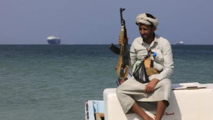اتجاهات التصعيد الحوثي في البحر الأحمر وانعكاساته على أمن الملاحة في الإقليم