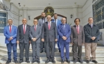 رئيس المجلس الانتقالي الجنوبي يصل الرياض للتشاور مع قيادة المملكة