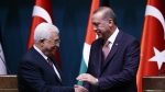 تحوّل السلطة الفلسطينية اليائس إلى تركيا وقطر سيفشل